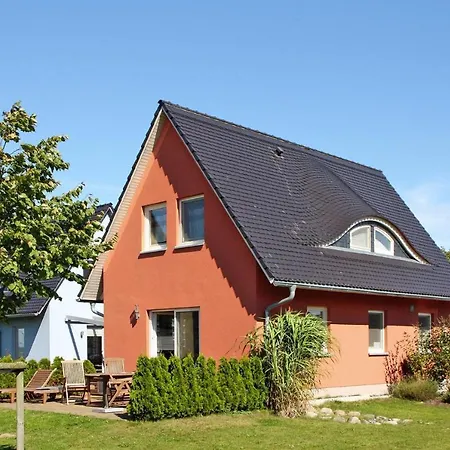 Holiday Skippers Hus, Tatil Evi